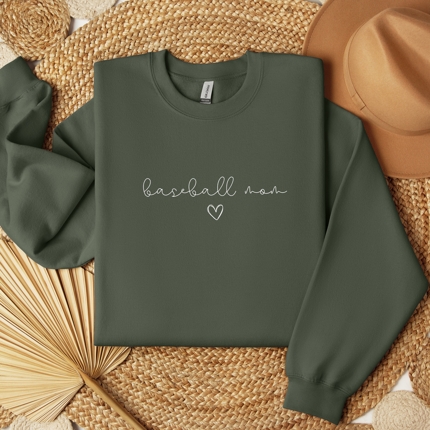 CURSIVE SPORTS MOM CREW
