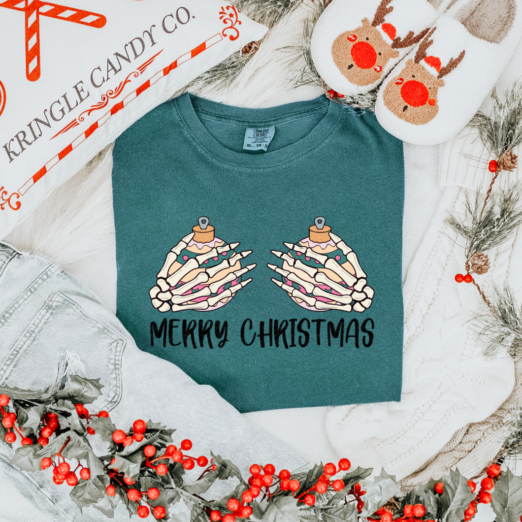 SPOOKY CHRISTMAS TEE