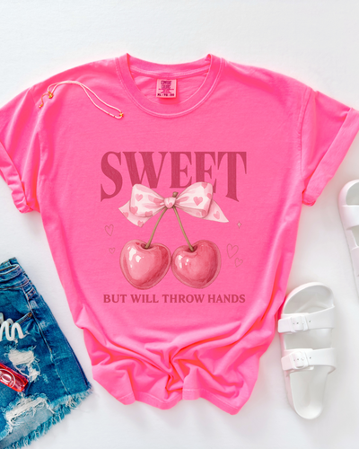 SWEET BUT WILL THROW HANDS OVERSIZED TEE