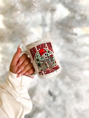 DEAD INSIDE BUT IT'S CHRISTMAS MUG