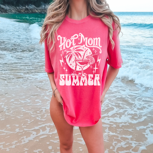 HOT MOM SUMMER TEE