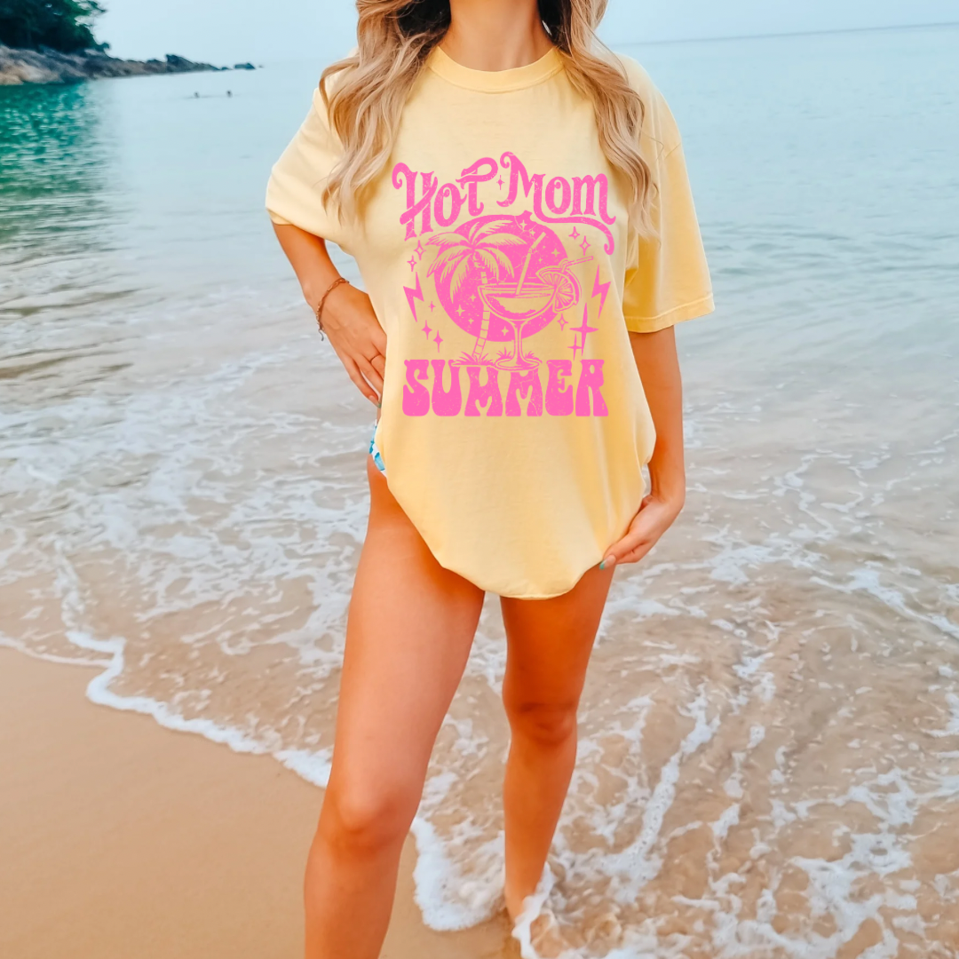 HOT MOM SUMMER TEE