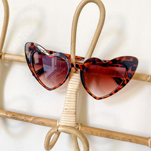 RETRO HEART SUNNIES