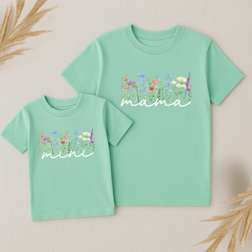 MAMA WITH WILDFLOWERS TEE